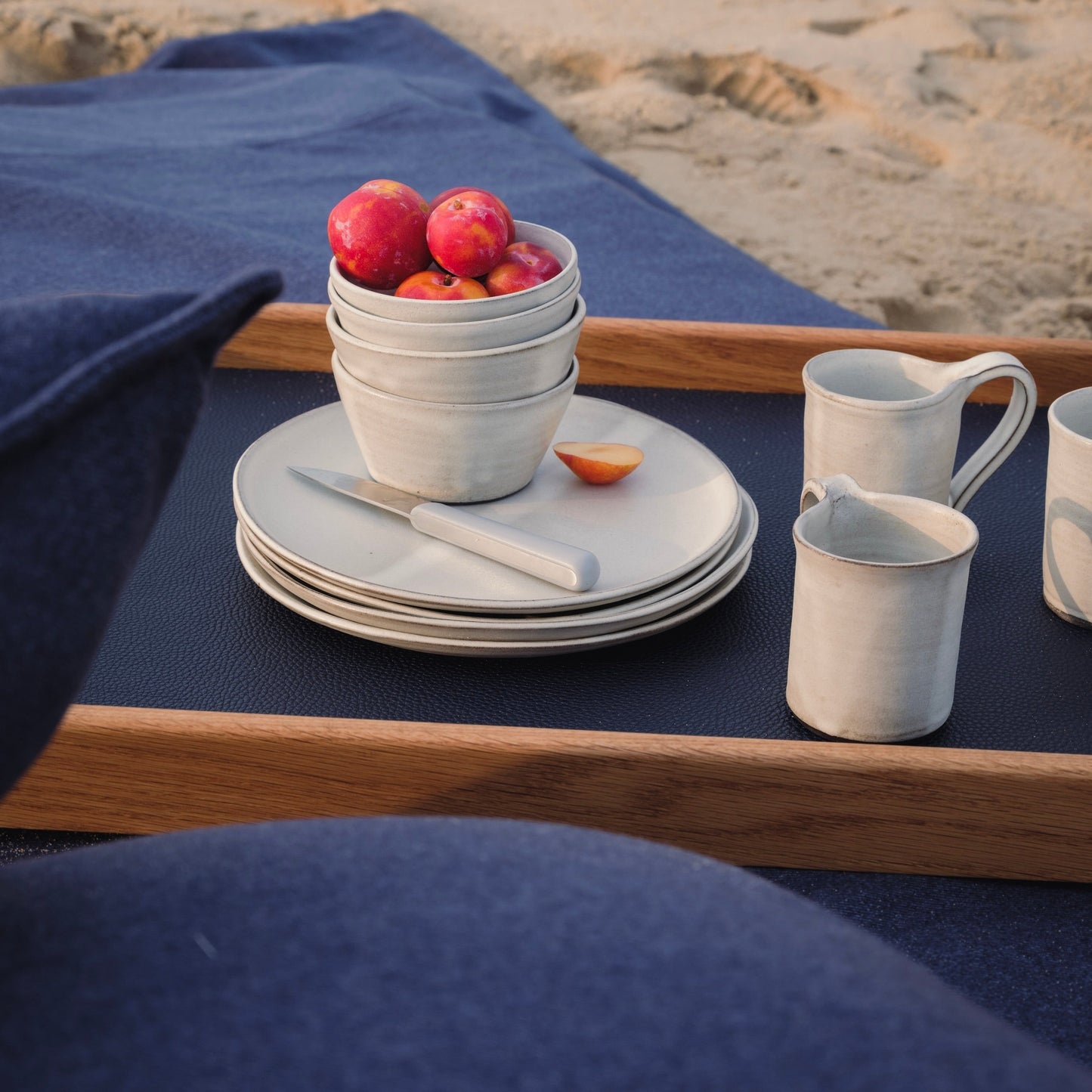 Removable Tray Side Table