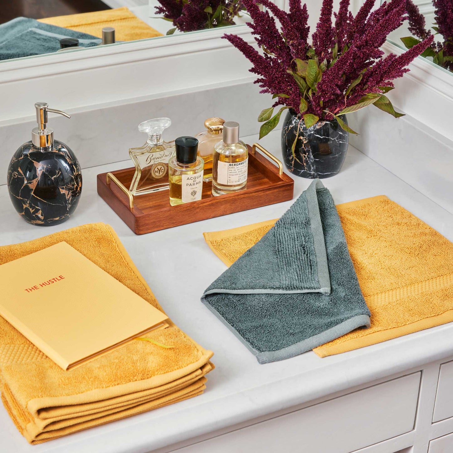 Atelier 800-Gram Towels